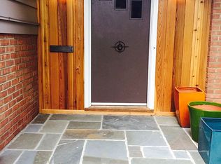 2629 Kent Rd, Columbus, OH 43221