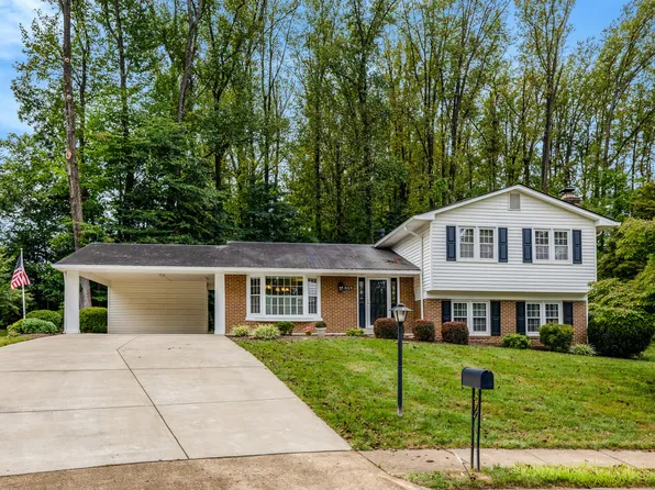 615 Kearney Ct SW, Vienna, VA 22180