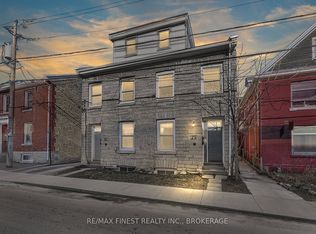 81 Queen St #79, Kingston, ON K7K 1A5