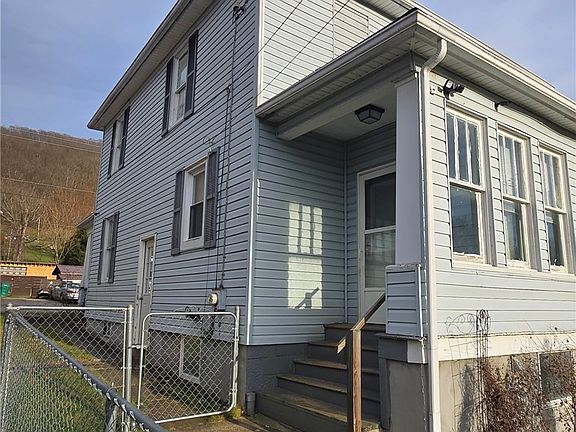 5th image of 318 Clay Ave