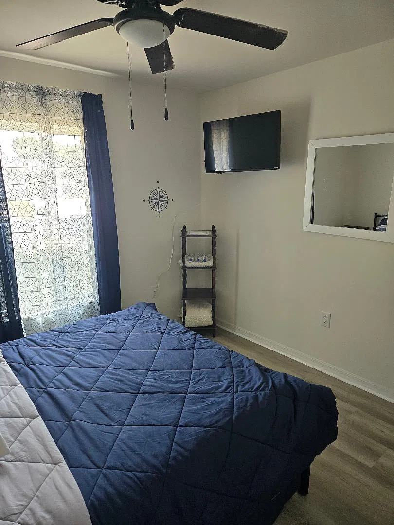 4 bed, 1449 sqft, $1,000 — Photo 2
