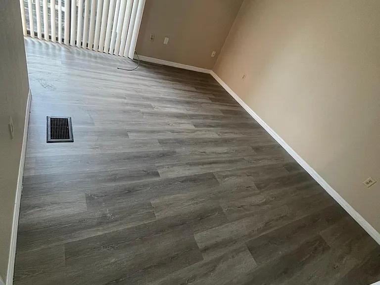 1300 Arlington Ln NE #1 — Photo 8
