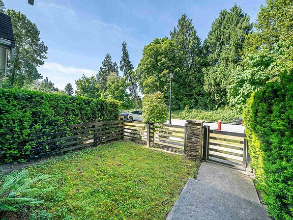 3rd image of 9780 General Currie Rd #2