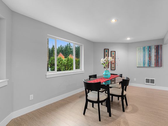 5th image of 614 Linwood Ave SW