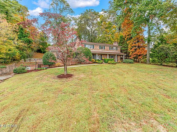 3rd image of 5411 Holston Hills Rd
