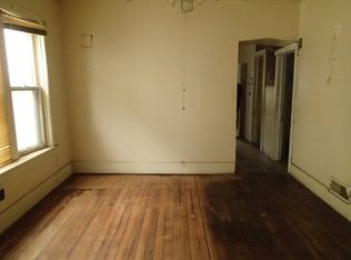 11412 S Yale Ave, Chicago, IL 60628