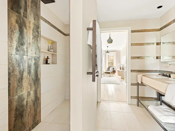 226 6th Avenue image 11 of 20