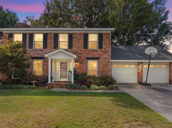 4528 Valley Brook Dr, N Little Rock, AR 72116