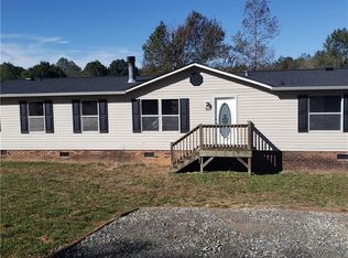 163 Cul De Sac Ct, Lexington, NC 27295