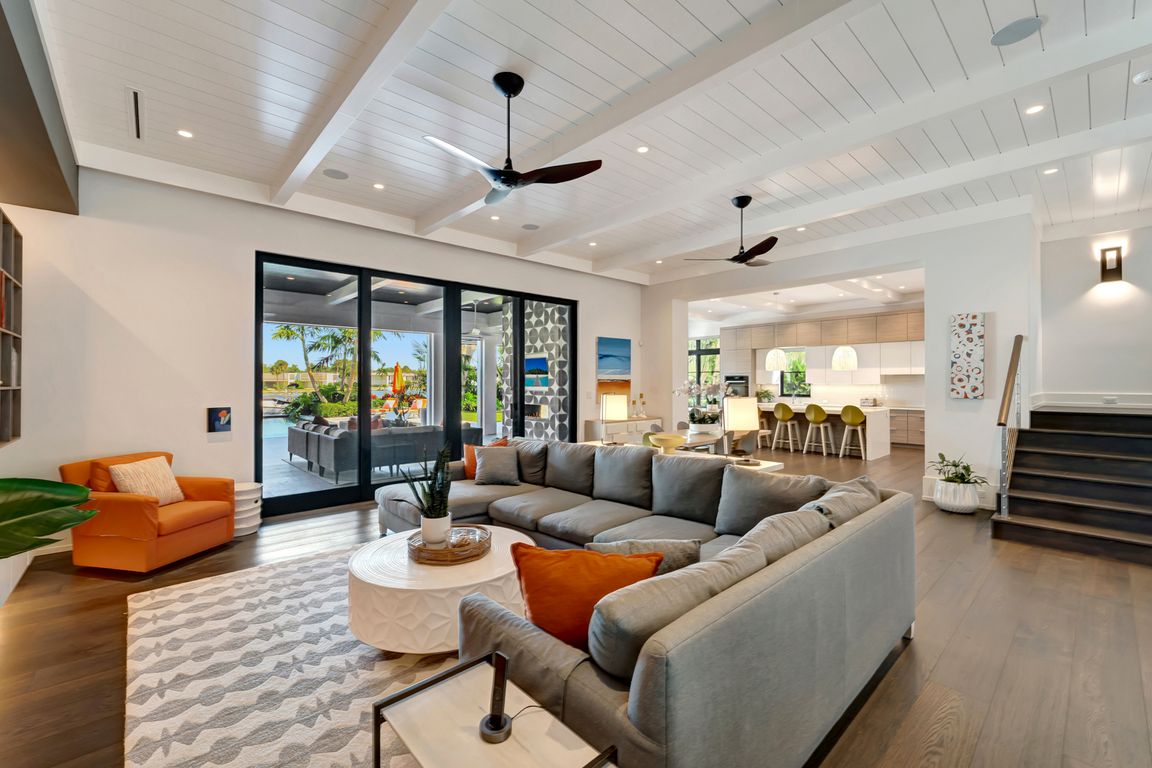 next background image