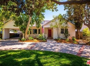 12322 Hesby St, Valley Village, CA 91607