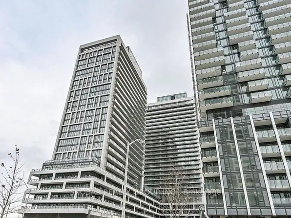 8960 Jane St W, Vaughan, ON