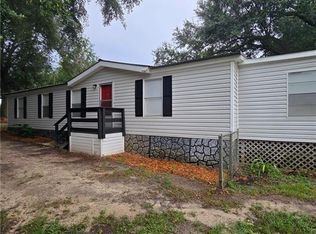 2826 Lakeview Dr, Donalsonville, GA 39845