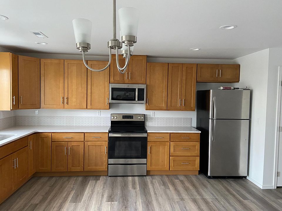 1st image of 1 W Marina Dr #1
