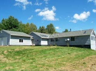 103 Coventry Rd, Benton, NH 03785