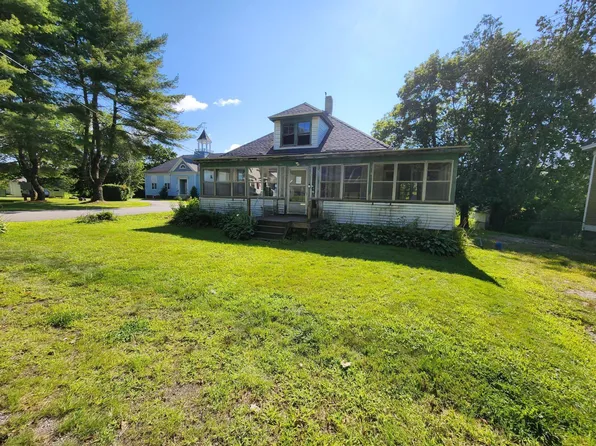 21 Mills Road, Newcastle, ME 04553