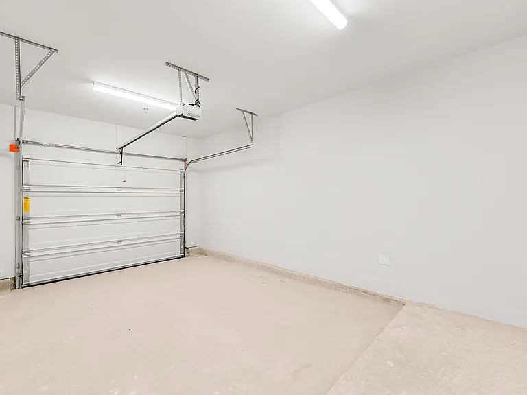 Alta Westinghouse Townhomes — Photo 11