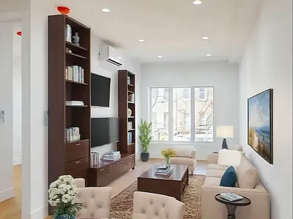 1215 Putnam Avenue image 1 of 6