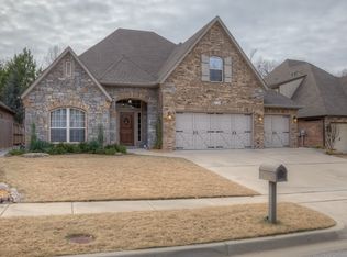 3108 S Hemlock Ct, Broken Arrow, OK 74012