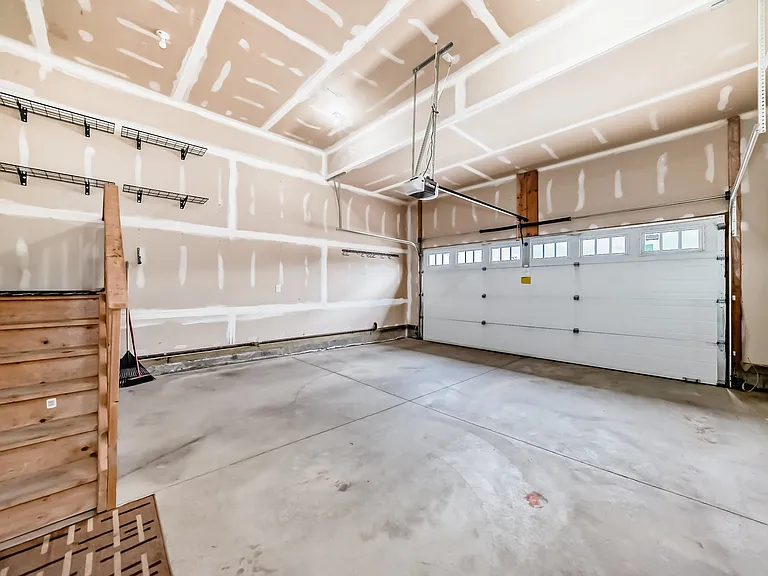3015 Winspear Cmn SW — Photo 65