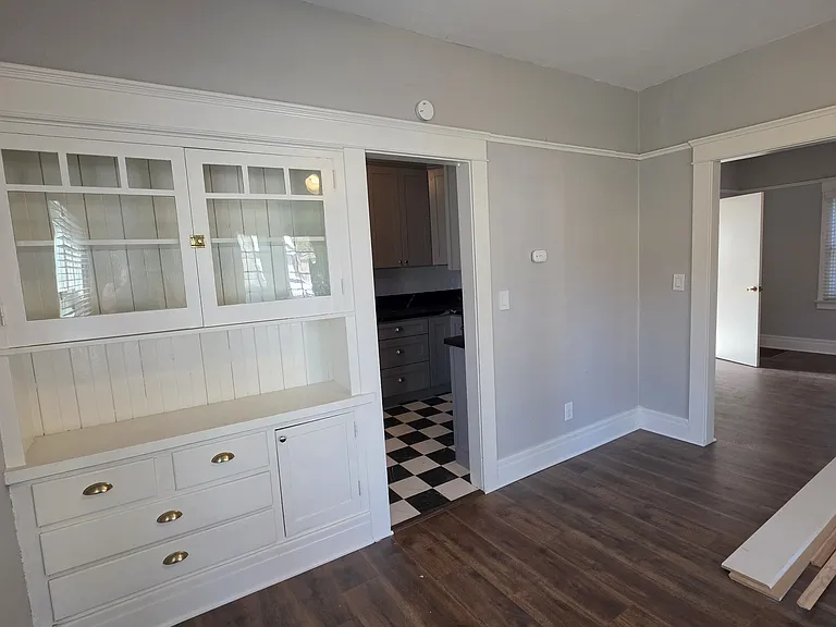 4139 Locust St — Photo 9