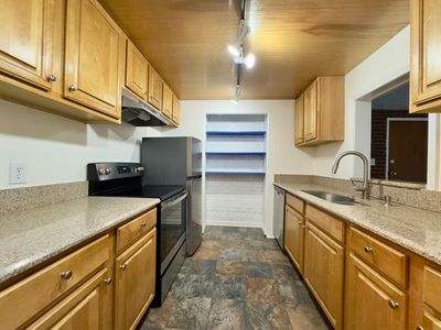 36 Greentree Ln APT 34, Weymouth, MA, 02190