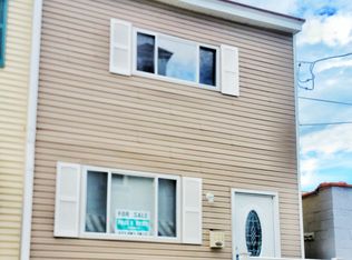 221 Sapling Way, Pittsburgh, PA 15224