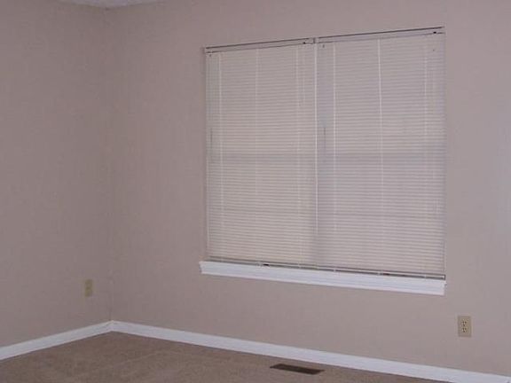 2nd image of 8429 Lighthorse Dr