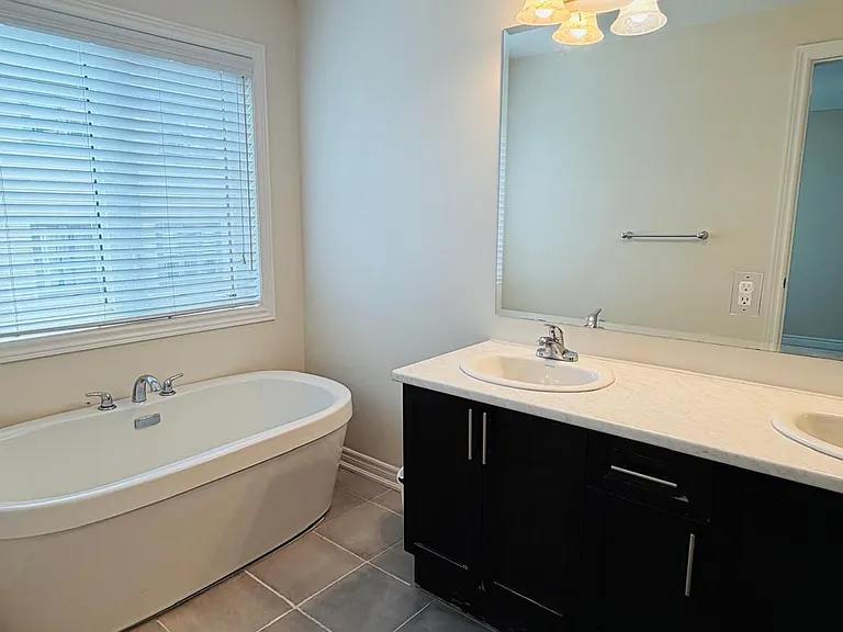 16 Talence Dr — Photo 19