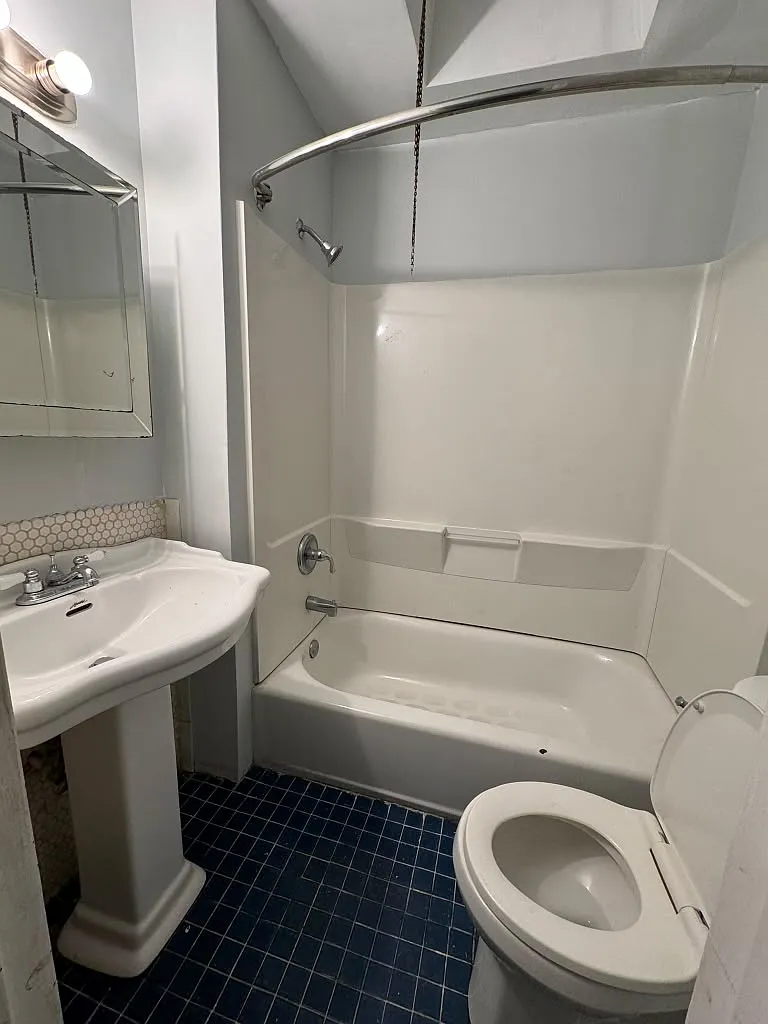 3 bed, $1,850 — Photo 4