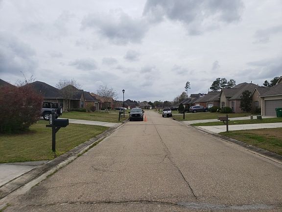 5th image of 26376 Poplar Glen Dr