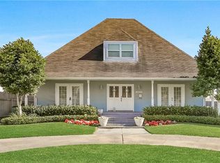 1813 Claudius St, Metairie, LA 70005