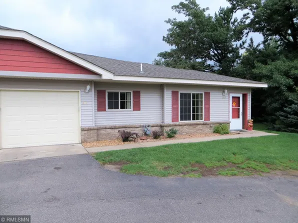 340 Maplewood Ct, Isle, MN 56342