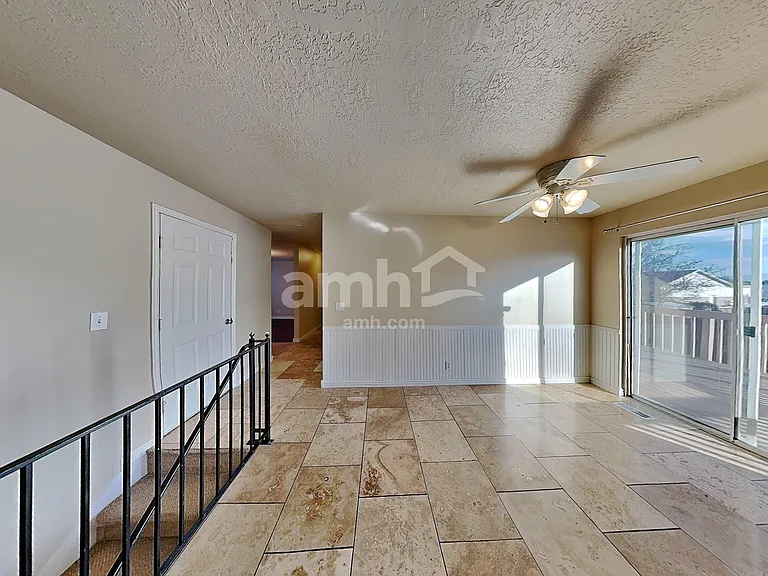 373 W 2200 N — Photo 6