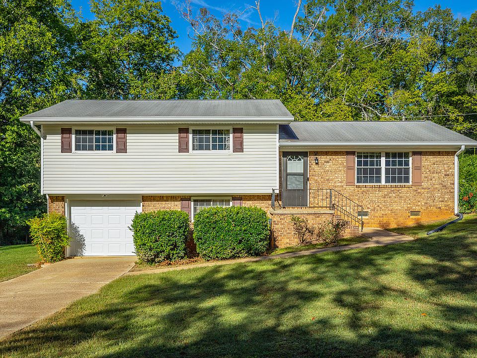 1st image of 5907 Hillcrest Dr