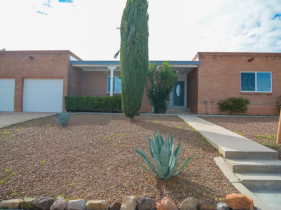 1st image of 451 N Avenida Carina