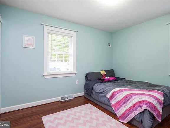 2nd image of 1413 Dalewood Dr