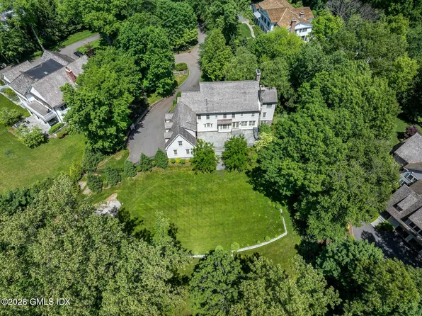 24 Stillman Ln, Greenwich, CT 06831