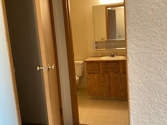 Walk in storage closet next to bthrm