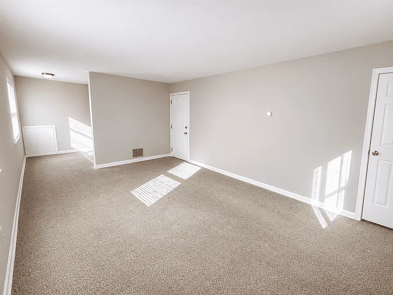 3841 Carroll Ave #3 — Photo 5