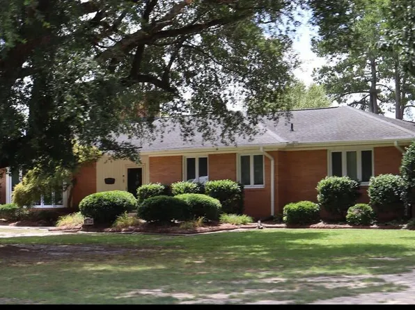 3489 East Wilson Street, Farmville, NC 27828