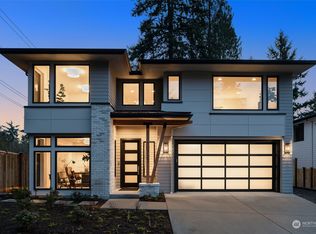 10727 NE 117th Ct, Kirkland, WA 98034