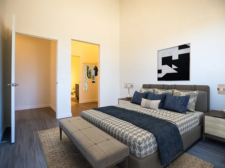 Pacific Ridge Apartments — Photo 18