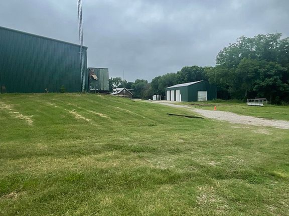 5th image of 1131 County Road 561