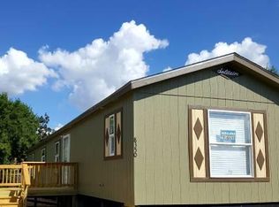 3040 Warncke Rd, Seguin, TX 78121