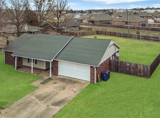 8901 Bryn Mawr Cir, Fort Smith, AR 72908