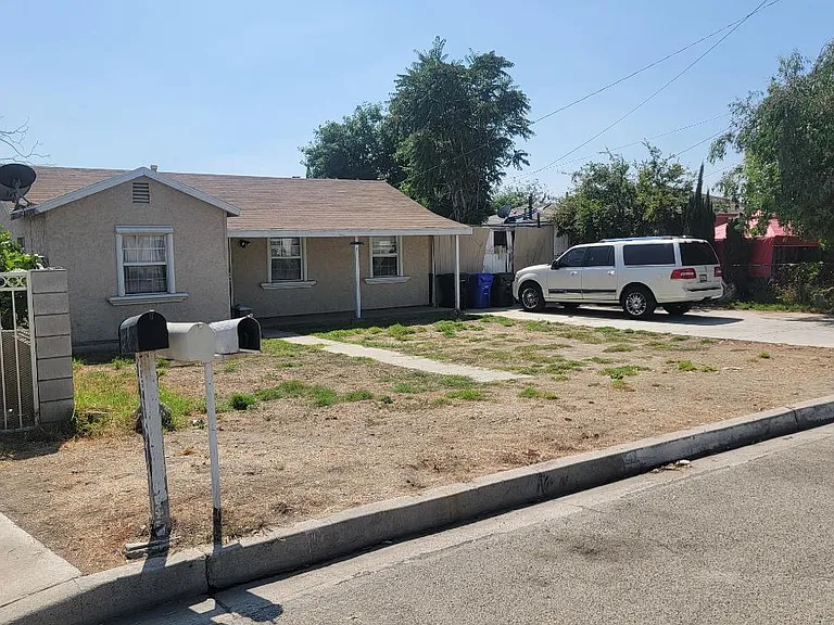 14793 Rosemary Dr — Photo 3
