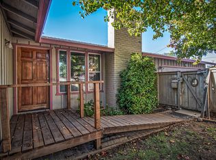 899 South St, Redding, CA 96001
