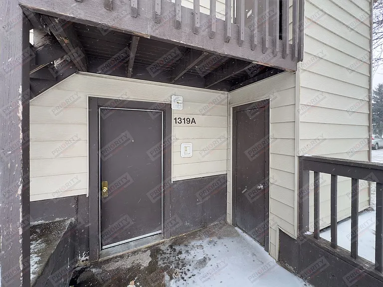 1319 Eagles Nest Cir — Photo 11
