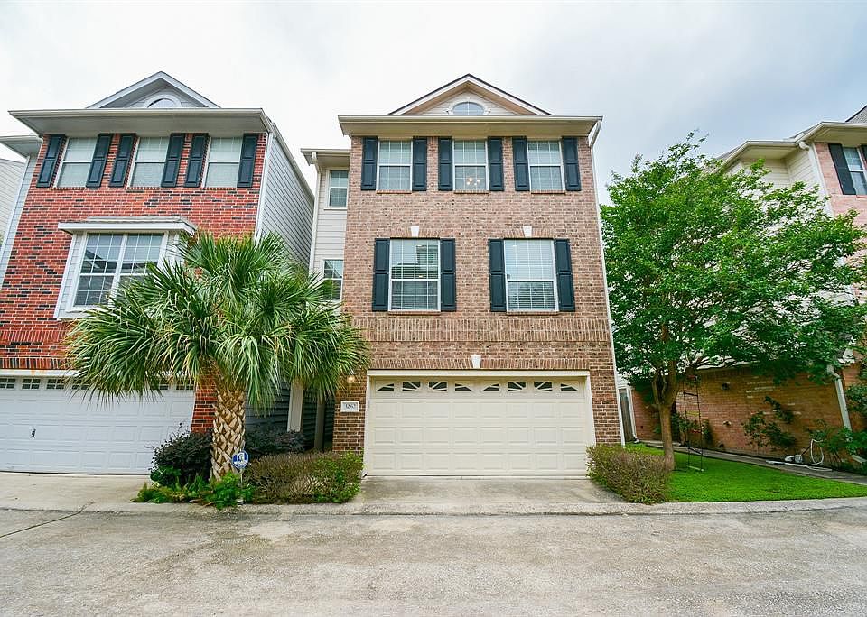 1st image of 3262 Beverly Gardens Ct
